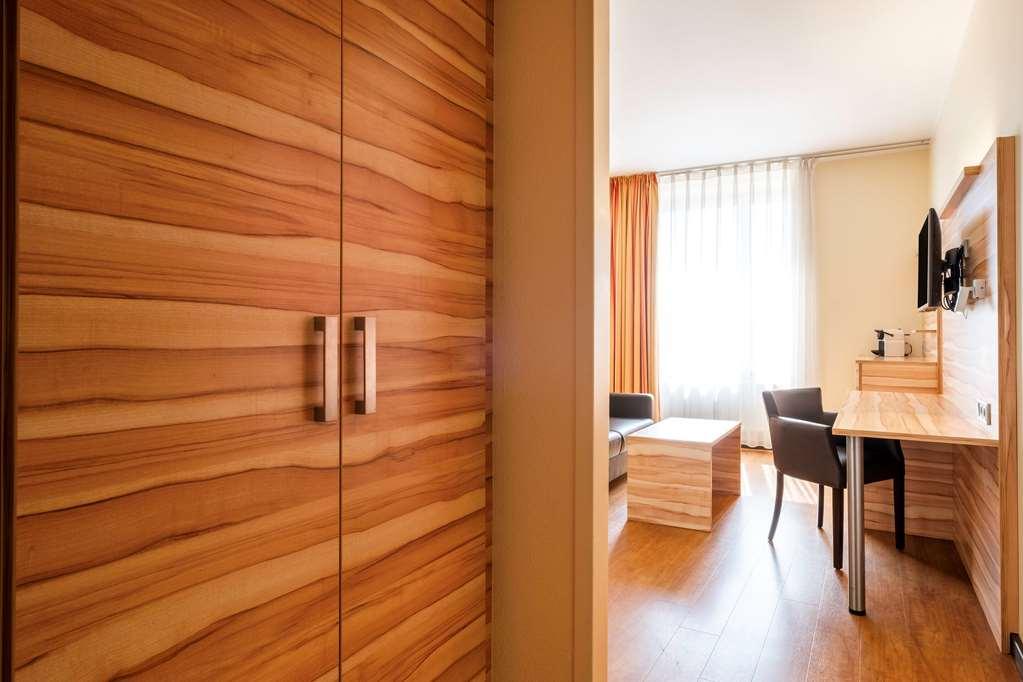 Quality Hotel, Star Inn Premium Bremen Room photo